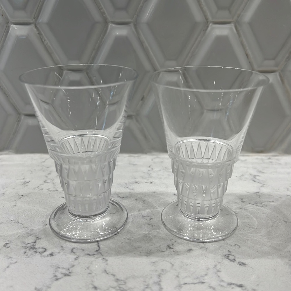 EUC • Like New • 2 Lalique Shot Glasses